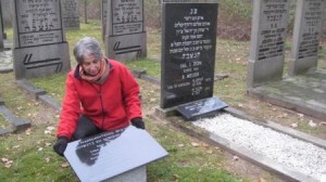 Eibergen Marcelle Zion herinneringssteen